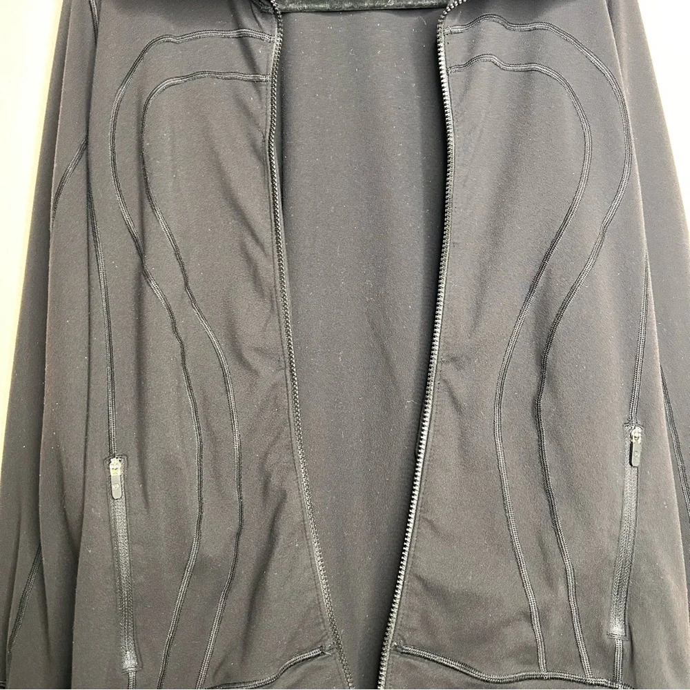 AS IS Lululemon In Stride Jacket Black 12